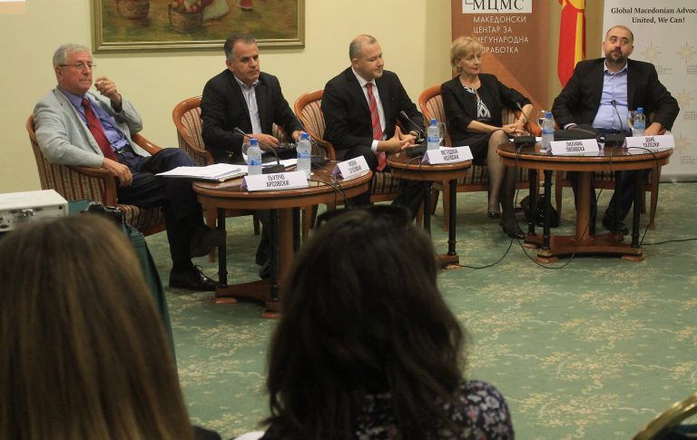 Поповска: Македонија не разви политичка култура на дијалог