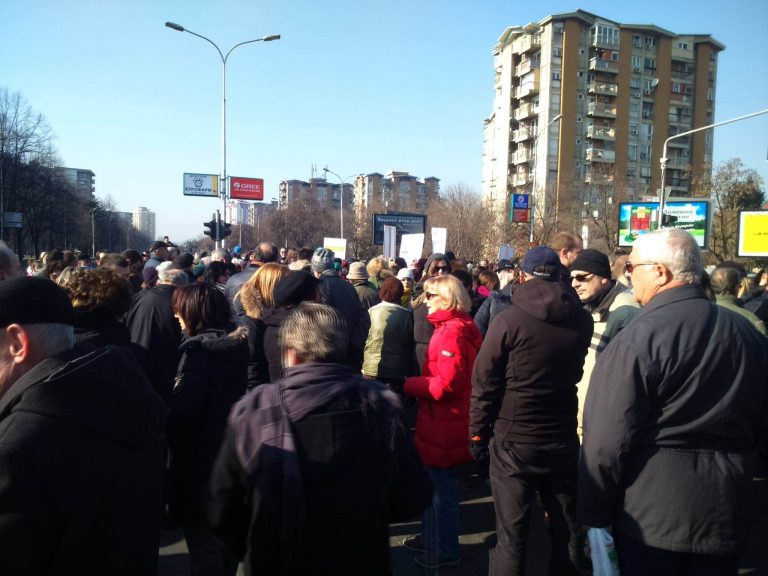 Поддршка за Карпошовци