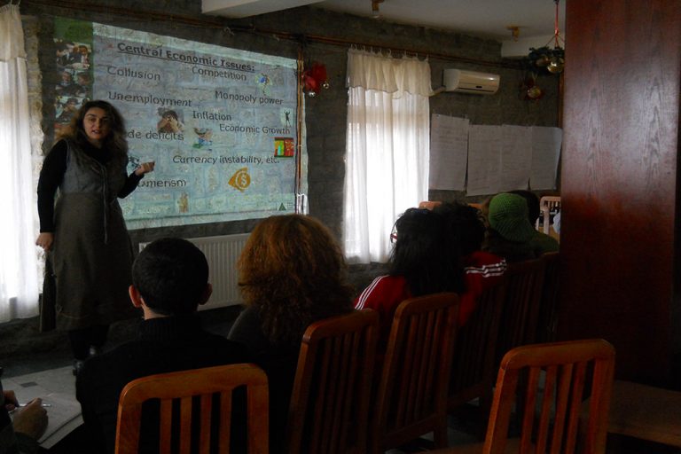 Семинар на МОДОМ: младинска невработеност и зелени работни места