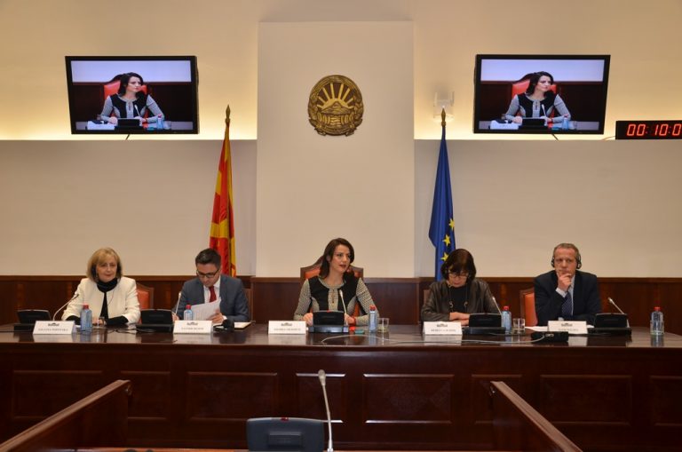 Зелените Европратеници на јавна расправа во Собранието: Македонија на пат кон ЕУ