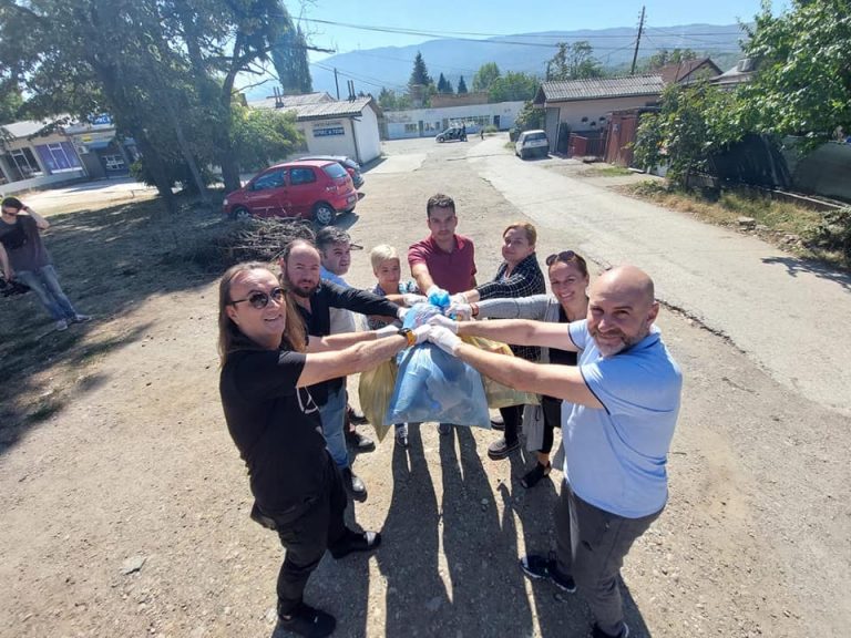 Пред “Партизан” акција за чистење на отпад. Наша задача е зелено Ѓорче, општина со нула отпад!