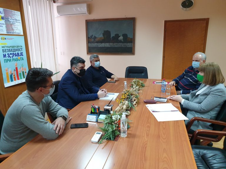 ДОМ: ЗАКОНОТ ЗА МИНИМАЛНА ПЛАТА НА ССМ ПОДДРЖАН ОД ДОМ ВО ПАРЛАМЕНТОТ